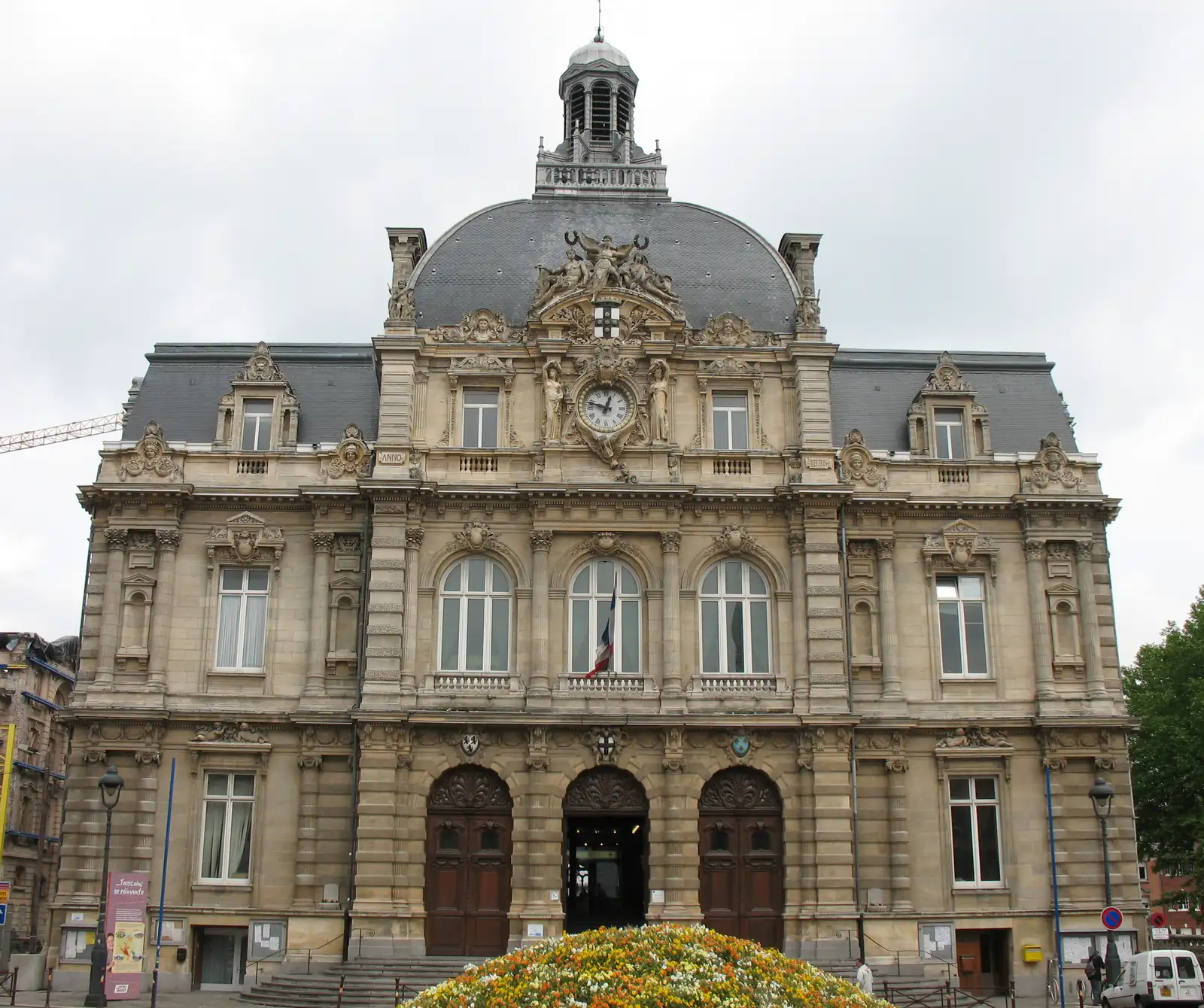 Hôtel de ville de Tourcoing, façade avec campanile
